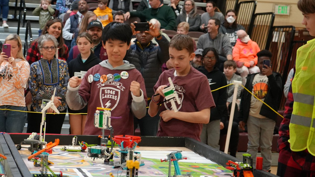 BoysLatinSchool's tweet photo. BL hosted Roboquake on Lake, a FIRST LEGO League tournament in which  20+ local teams in grades 5 - 8 competed in the SuperPowered℠ challenge. Congratulations to all competitors and our middle school team that advanced to the statewide competition! #BL #BoysLatin #BLRobotics https://t.co/mFL8Q9OCbx