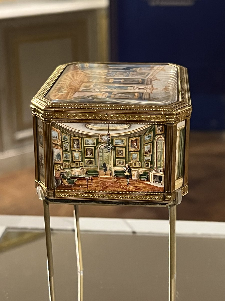 Dimitri Tilloid’Ambrosi's tweet "La magnifique tabatière du duc de Choiseul, ministre de