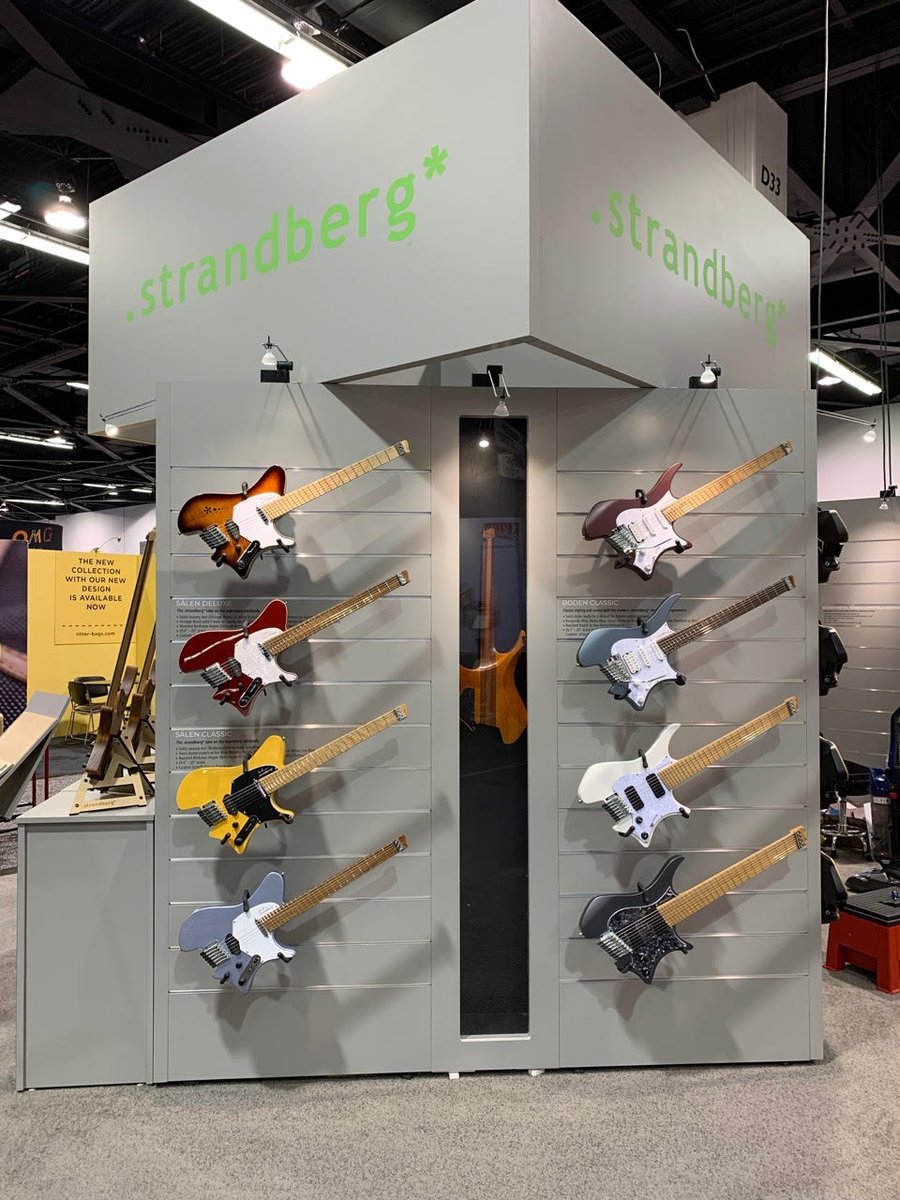 Exhibit Easier & Maximize Your Merchandising with Xylea-Wood's DIY Slatwall #BoothDisplays. Customize your booth design or shop all-in-1 #tradeshowbooths at xyleawood.com/slatwall-displ…

#slatwallpanels #tradeshowdisplays #exhibitdisplays #customexhibits #modularexhibits #vendorbooth