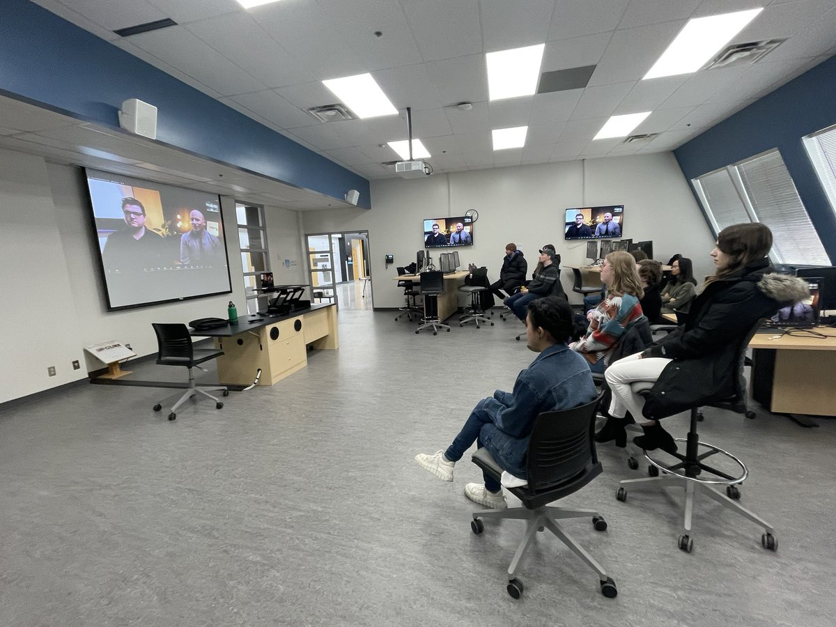 hodgsonkr's tweet photo. It’s great to have @KEENCreatives Matt Aubin and Tyler Sirman sharing with Digital Communications and Media students today! #yeg #yql @DigitalAlberta #Lethbridge @LethCampusMedia https://t.co/16wudE4Q7L
