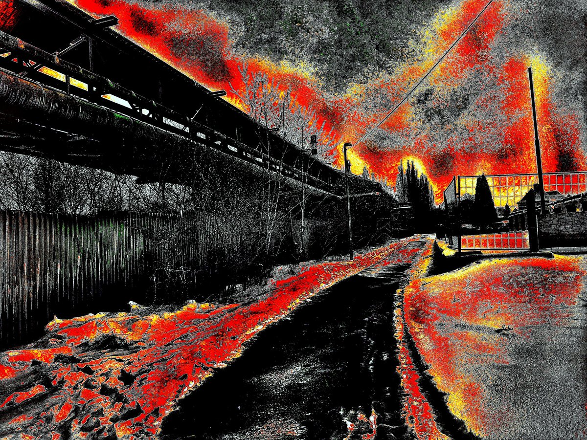 DavvviN_DavvviN's tweet photo. #hyperrealism #hyperart #hyperreality 
#hypertexture #hyperpop
#art #drawing
#painting #blurs 
#abaddones #vibe 
#street #highlights 
#freak #liminality
#liminalspaces #hlures 
#making #artist 
#vissual #vission
#texture #me #stories #streetlight #architecture #core #effect https://t.co/W2WAJk6CQR