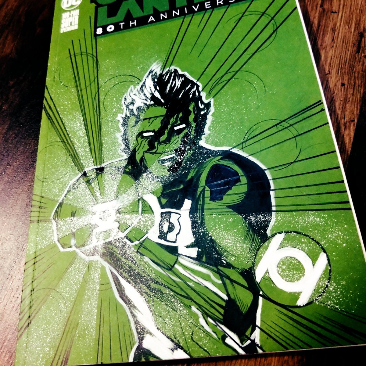 I had a real challenge on my hands drawing this Kyle Rayner Green Lantern sketch cover, I don't often work with brushes and ink and usually when I do it's more for large areas or big brush strokes.

#kylerayner #greenlantern #comic #comics #comiccover #artforsale #coverart