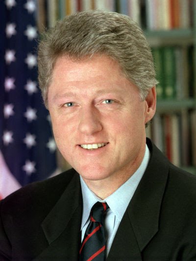 @imparator2569 3 Mayıs 1994 – Bill Clinton Tarafından Başkanlık Kararı Direktifi-25 İmzalandı

￼Bill Clinton Başkanlık Kararı Direktifi-25’i (PDD-25) İmzalayarak gizli olduğu için bunun Amerika halkı tarafından görülemeyeceğini açıkladı. (Kongre üyelerine dağıtılan özette;