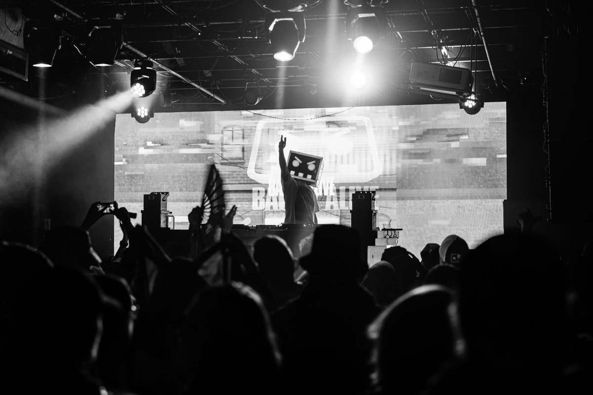 Michael Cully tweet media