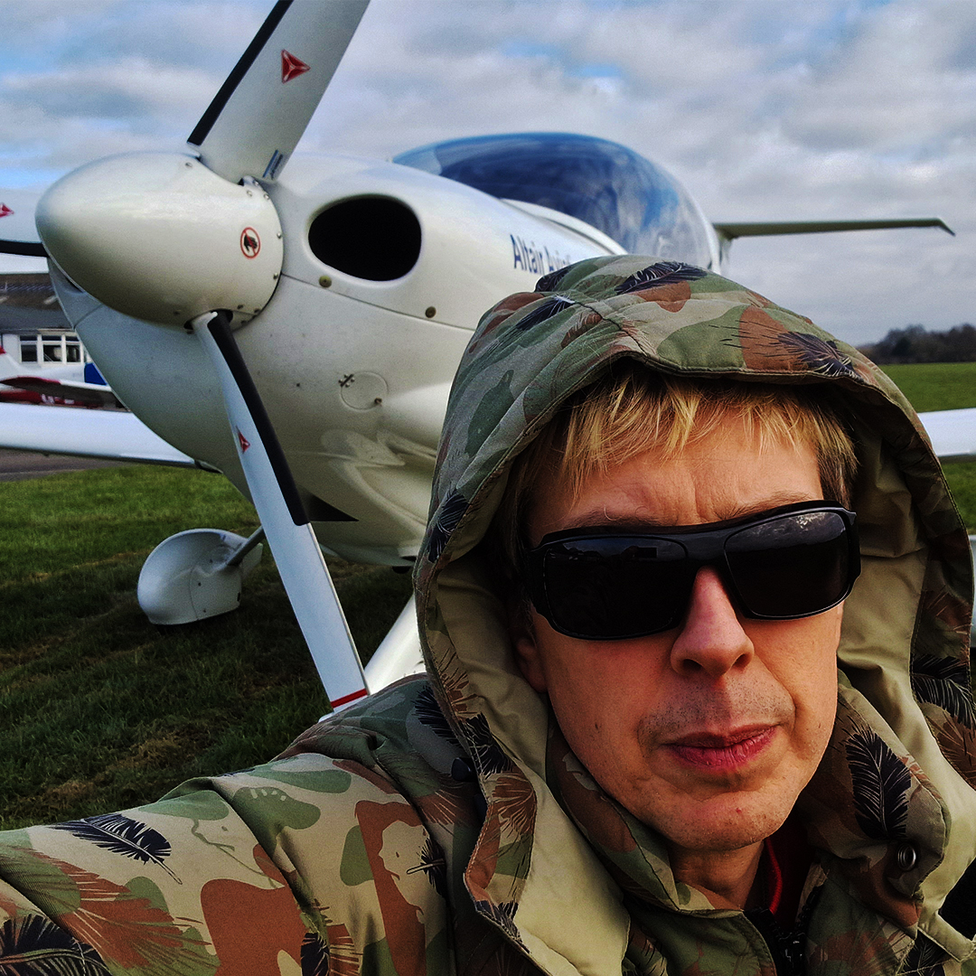 LukePepper's tweet image. I didn't let the absolutely freezing weather put me off having an absolute blast in the skies.  #airplane #avgeek #aeroplane #instagramaviation #aviationphotography #aircraft #aviationlovers #instaplane #aviation  #musicproducer #music #djing #djlife #nightclub #clubbing #dj