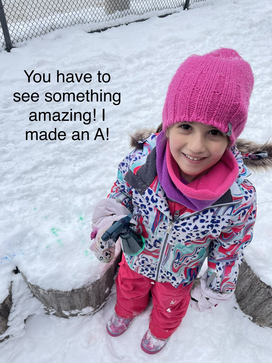 CreativeKindie's tweet image. So much fun with the #snow today! We sprayed snow, painted snow, wrote letters in the snow, made snow families and created ball runs! #literacy #playbased #EarlyChildhood #kindergarten #tdsb #collaboration #selfreg @MichelleLaMar15 @AllenbyPS_TDSB