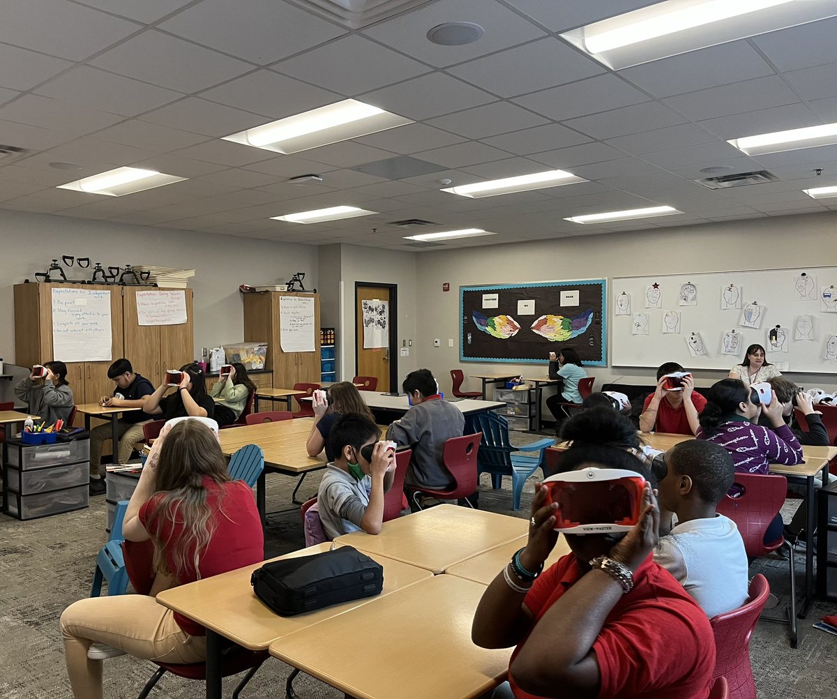 Students experienced virtual tours of Germany, Cuba and Syria to visualize the settings of Refugee by <a href="/AlanGratz/">Alan Gratz</a>. Thank you, <a href="/jenchancecook/">Jennifer Chance Cook</a> for another great learning opportunity. #LoveBeingACardinal