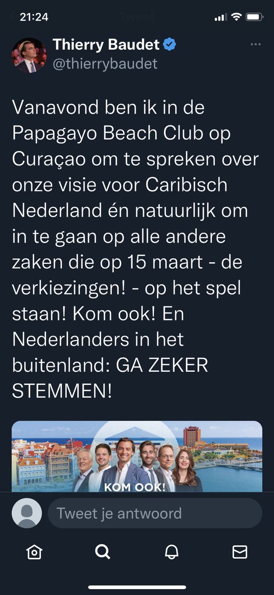 Kirs67's tweet image. Kennen jullie mop van de fascistische politicus die op kosten van zijn domme aanhangers op verkiezingstournee ging naar de Papagaya Club? Hij kwam er niet in…
