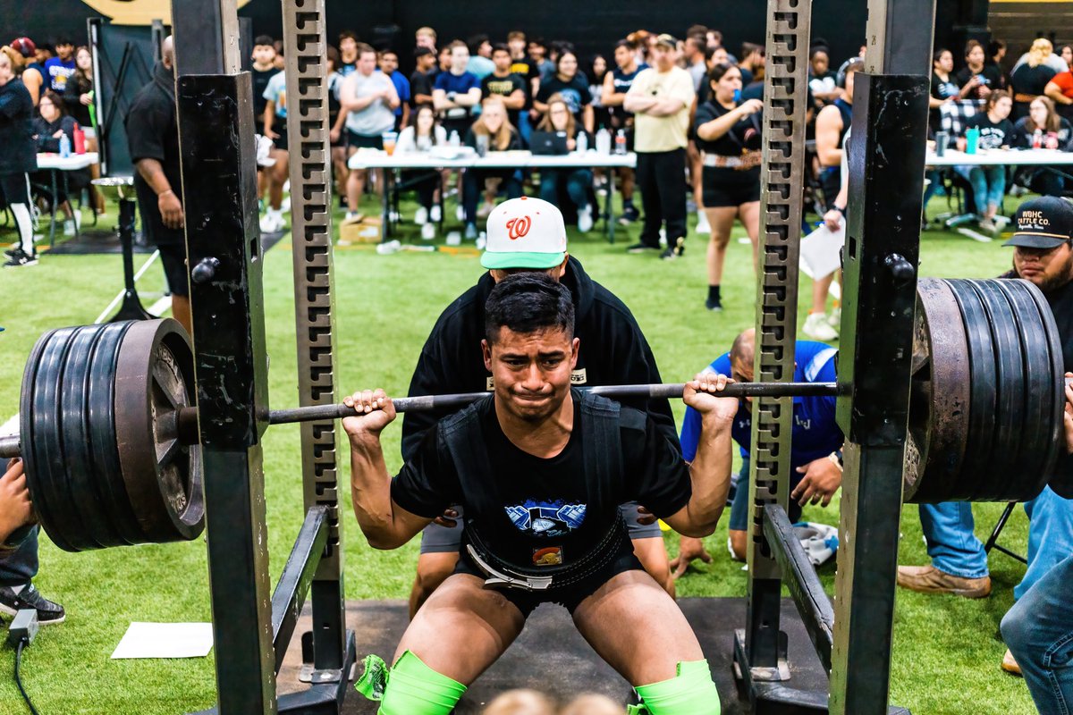 amybcortez's tweet photo. Lake View Chiefs placed 2nd as a team. Ian placed 1st in 165 wt class!!  1390 total 💪🏼 #TheRoadToAbilene23 #THSPA23 @IanCortez2410 @CoachTCortez @SAISD_Athletics @LakeViewPL1 https://t.co/vPNXCMEmAN