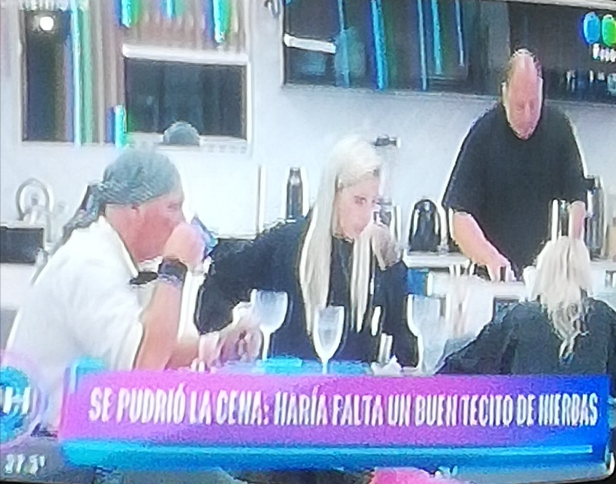 maxibarbosa's tweet photo. Jajajajajajjajajajajaja cafecitooooooo 
#GranHernano2023
#GranHermanoArgentina2023 https://t.co/EiM6Z6euWJ