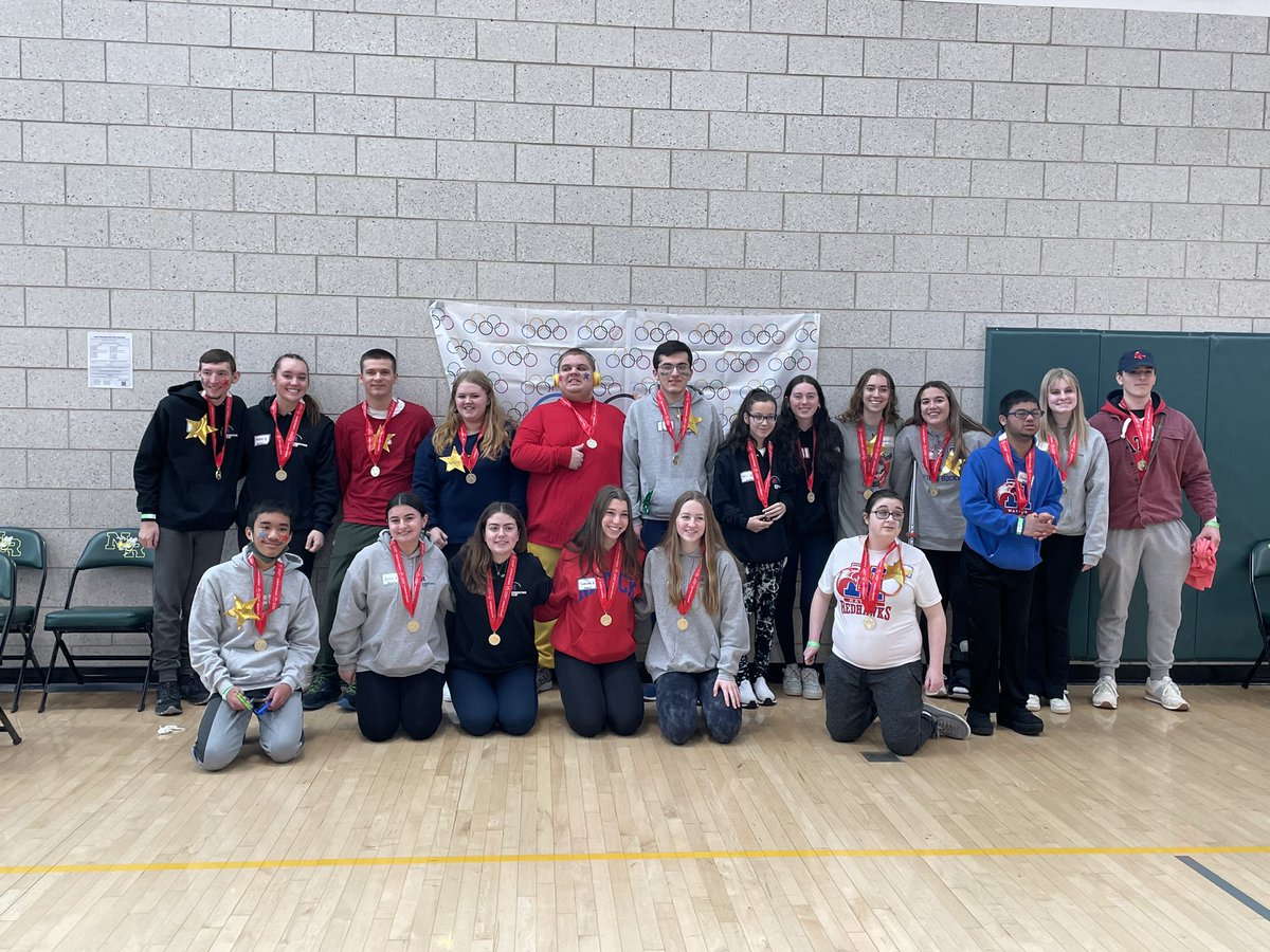 NatickAthletics's tweet photo. Big shout out to Unified Bocce who won 9 out of their 12 games this past weekend at the Special Olympics Bocce Tournament‼️Awesome job by all‼️ #GoRedHawks https://t.co/RloeKwpPIQ