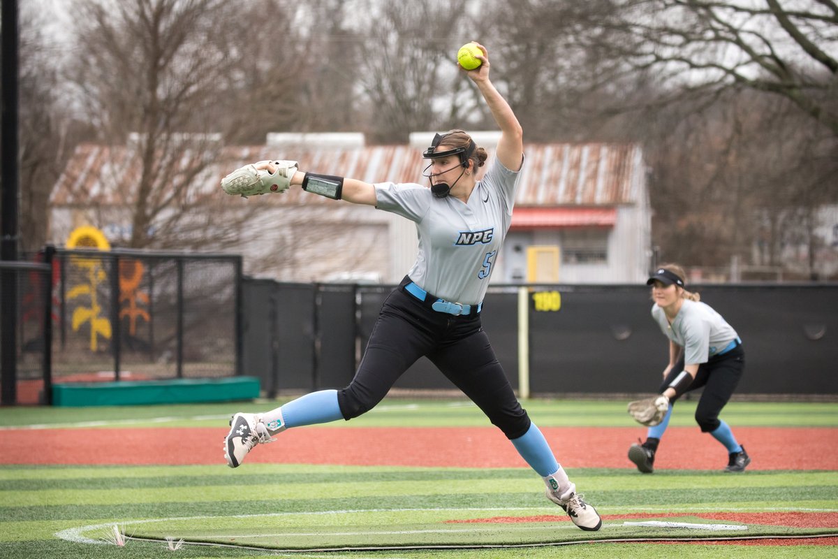 NPC_Nighthawks's tweet photo. #NPCHawks softball split its series with ninth-ranked LSU Eunice at Majestic Park Sunday, moving to 3-1 on the season. Check out some of our favorite moments! #NJCAA #ThisIsNPC https://t.co/8D8IIydmGx