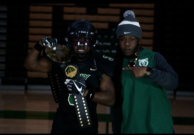 Salter26_'s tweet image. After a great visit I’m excited to announce my commitment to Rocky Mountain College #committed #gobattlinbears @Coach_Stutz @CoachHafner @JavonWashington @OcalaPreps @VanguardFB @edwinfarmer1974