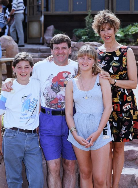 BrooksideFans's tweet photo. @Alexfletcher72  amazing how time flies 😃 #brookside https://t.co/tzxxGuKHQG