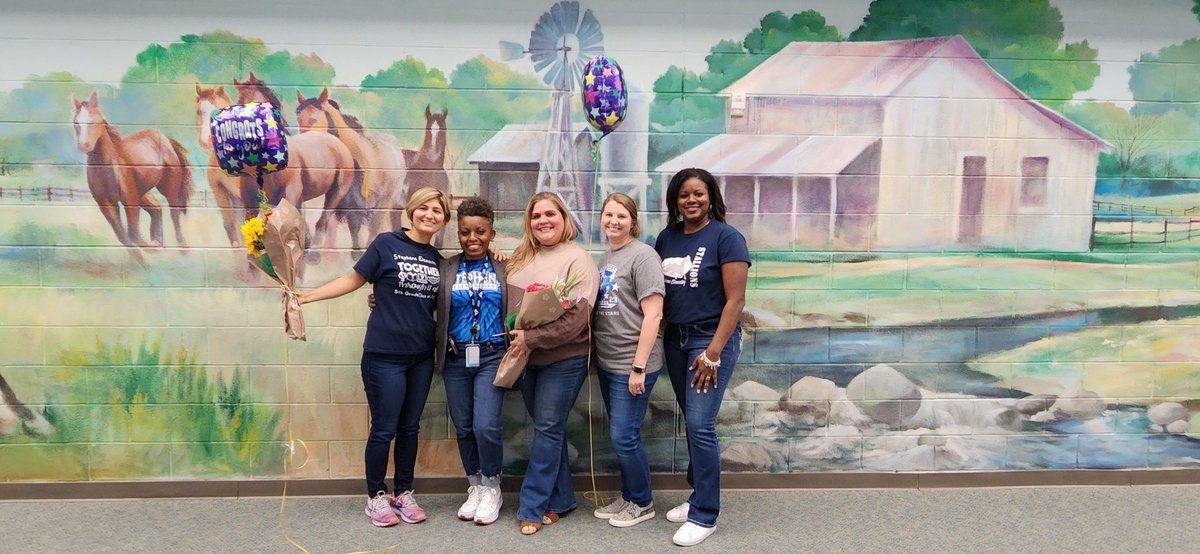 Congratulations to USE's Instructional Paraprofessional of the Year, Ms. Flores! Thank you for your dedication to our students at USE! #Stallionsdeserveit #KatyISD