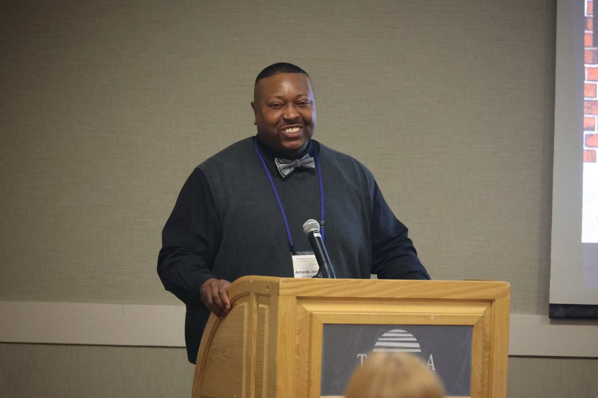 MOEducation's tweet photo. @ArmandoJohnson shares how he engages and empowers diverse learners and creates partnerships with students beyond the classroom. #MOPWR2023 https://t.co/Occ8fjOHFR