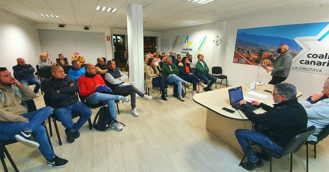 orotavaCC's tweet photo. 🔊 Reunión en la tarde de hoy del Comité Local de Coalición Canaria de La Orotava tratando todos los temas del Pleno de este mes de Enero. @orotavaCC

#LaOrotava #CoaliciónCanaria
#TenerifeTeNecesita
#CanariasTeNecesita https://t.co/YSHGcNJydd