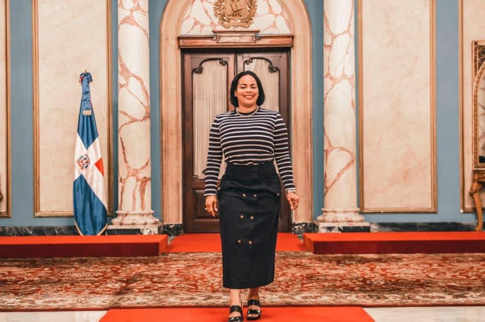 MariluzFerminA's tweet photo. A los #PLDFUFU les tengo una Mala Noticia #YoSigo #Subia en el Palo 4️⃣➕🇩🇴🤣 @luisabinader https://t.co/qcND4LSs33