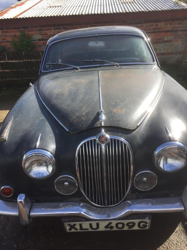 charterhouse_v's tweet image. Fancy a project?
Fancy a Jag?
1968 Jaguar 240 project in our 9th March classic car auction.