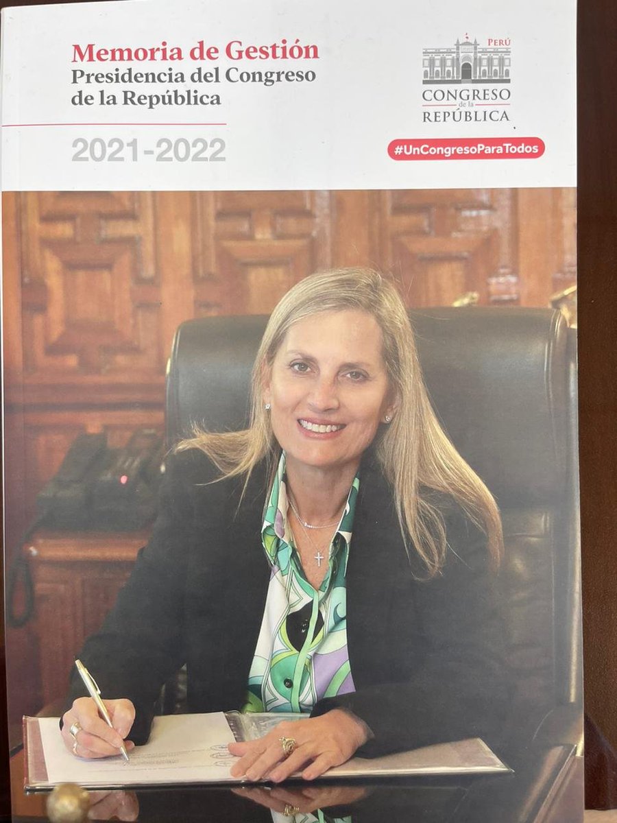 DiegoQuispeSanc's tweet photo. Mientras tanto, en el Congreso, con dinero de los peruanos, publican esta revista publicitaria de la gestión de María del Carmen Alva en la Mesa Directiva. 
@Politica_LR https://t.co/NkPjHXvPwm