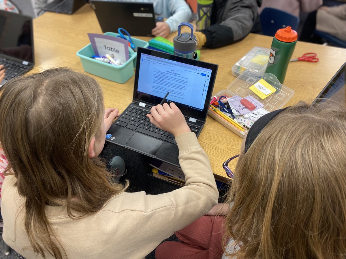 miss__keating's tweet photo. 5th graders in Mrs. Poff’s ELA class showed our class how they constructed their opinion writing. We are starting another round of opinion writing tomorrow! #amazingwriters #alwaysgrowingdcs https://t.co/H6T74cuWGI