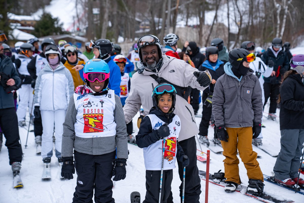 MtSunapeeResort's tweet image. Yesterday, We were given the amazing opportunity to host the National Brotherhood of Skiers and the Boston Ski Party as they welcomed another generation of kids to the slopes. We hope you had an awesome day and can't wait to see you on the slopes again soon! #EpicForEveryone