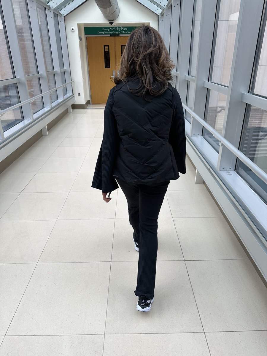 leslifoster tweet media