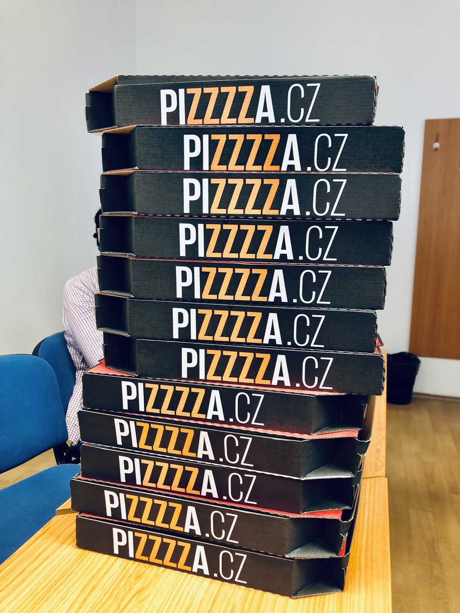 PlacentaHD's tweet photo. Celebrating our latest #papers/#grants + getting ready for student #conference = #whiskey tasting 🥃 + lots of #pizza 🍕 + plenty of excellent #data 📈 While the event was attended by all team members, in the picture you can find only the “last men standing” 😂👏🏻 #dreamteam https://t.co/zGfXXVjhT4