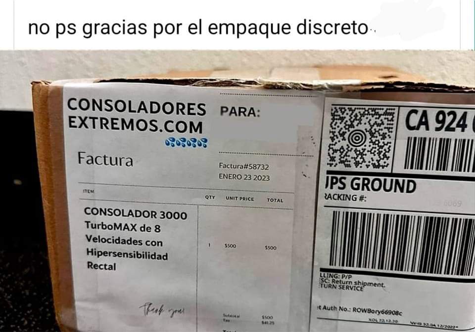 Menos mal que en <a href="/TheMorenoCL/">The Moreno SexShop</a>  son más discretos 👏🏼👏🏼🤭