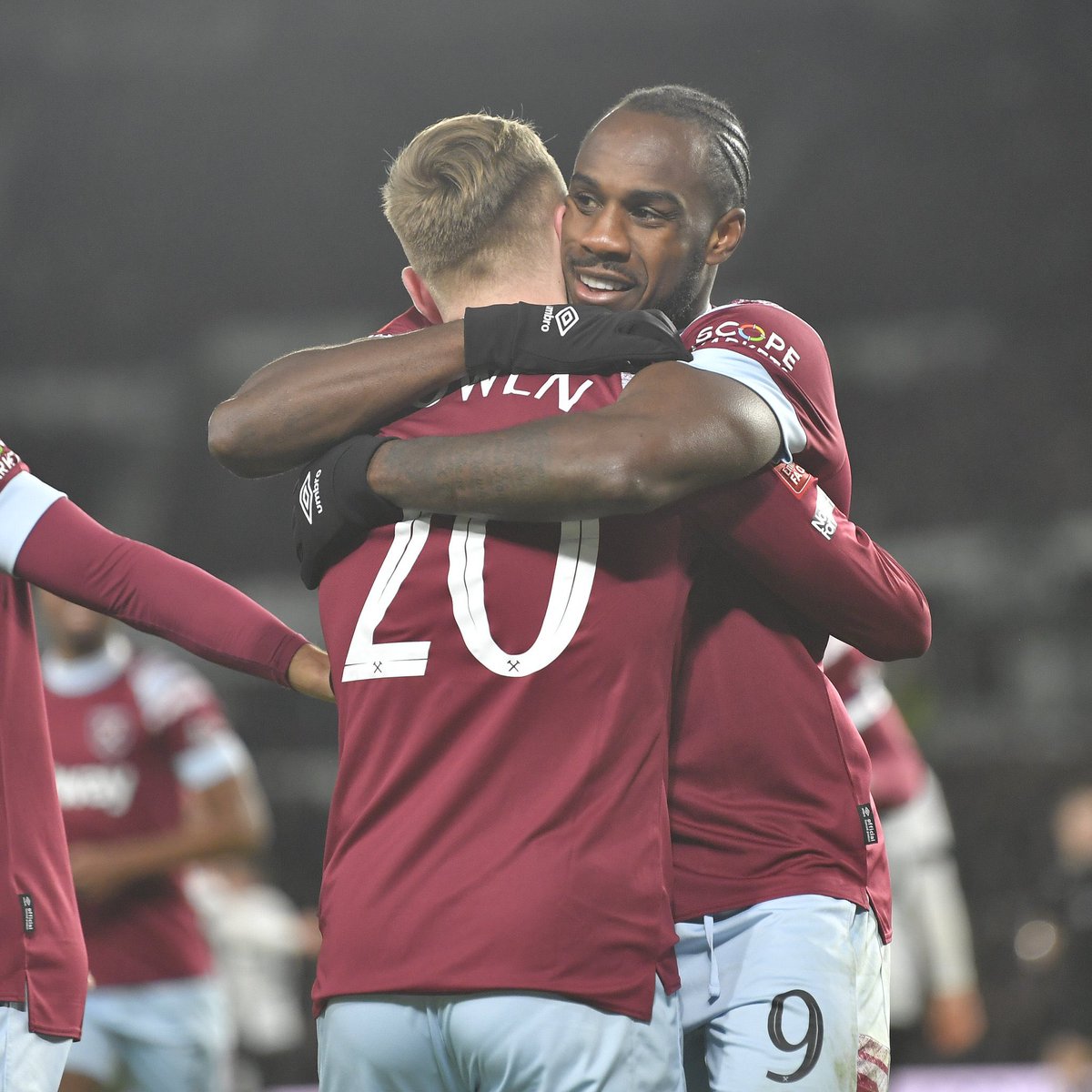 WestHamStreet's tweet photo. We progress to the next round! ⚒️
#DERWHU 0-2 https://t.co/GdaT78KyU1