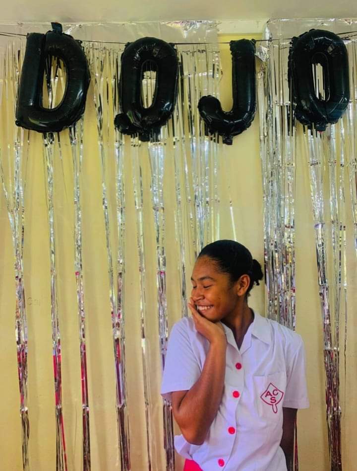 aintyocuppatea's tweet photo. Congratulations noqu rosi ❤️ sa yaga na yadra va mataka 🥺🥺 Thank you Jesus.
#ShePassed
#Year122022
#BringItOnYr13 
Proud Nalevu right here 😘😘😢 https://t.co/sxHJIUHQ76