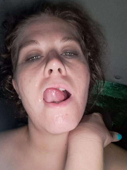 Shinny Cum All Over my face after a nice #facial https://t.co/XcirSJ9pXN<a href="/tag/facial"class="tags">#facial</a>
