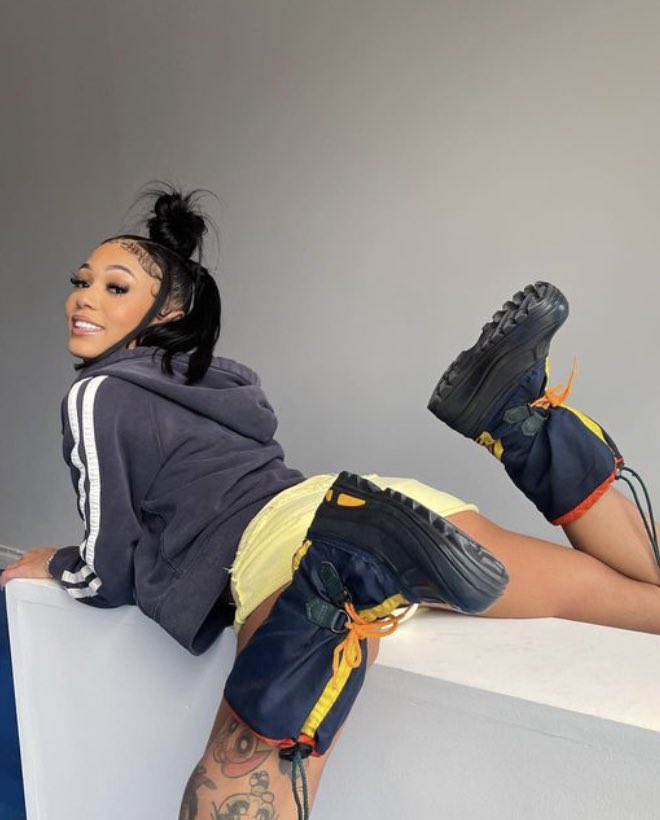 “Happy Fools” Out Now ᥫ᭡. on Twitter: "📲 @coi_leray via instagram post"