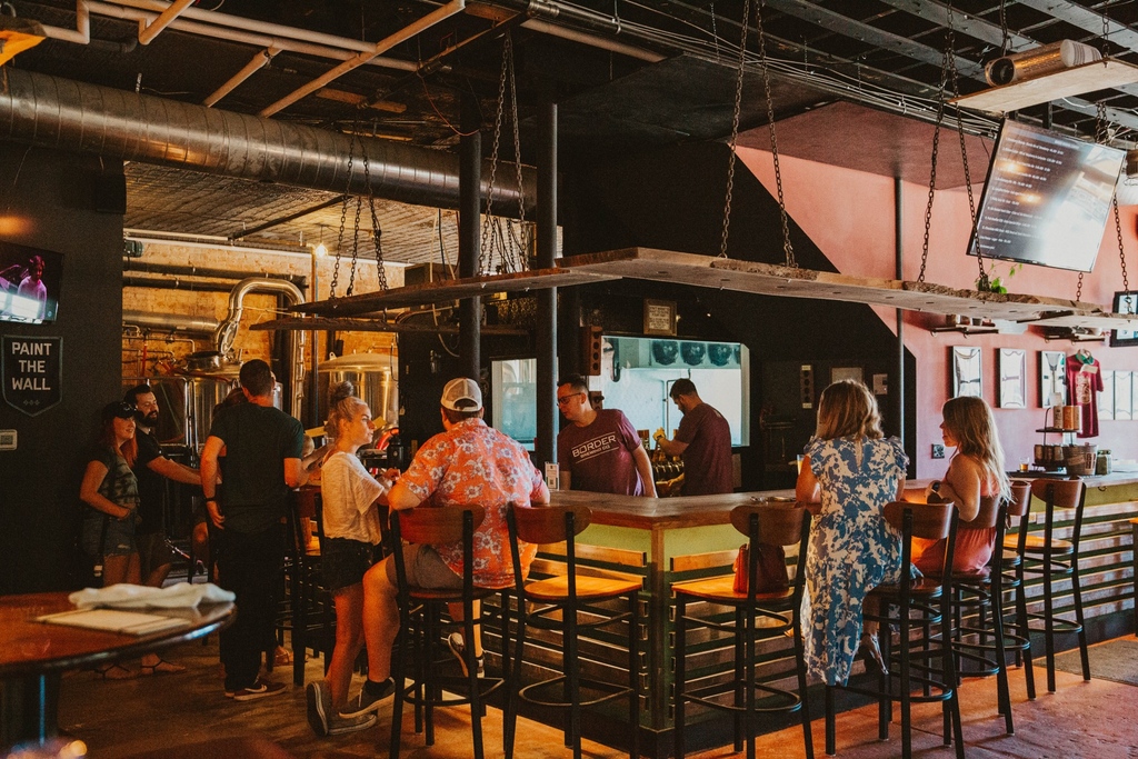 This week’s lineup…

SERVICE INDUSTRY NIGHT: 
If you work in the service industry, 50% off your tab every Tuesday night.

TEST BATCH THURSDAY:
Every Thursday from 4-9pm, come try the latest beer we’ve been tinkering with!

TRIVIA NIGHT:⁠
Wednesdays at 6:30pm, $5/person⁠