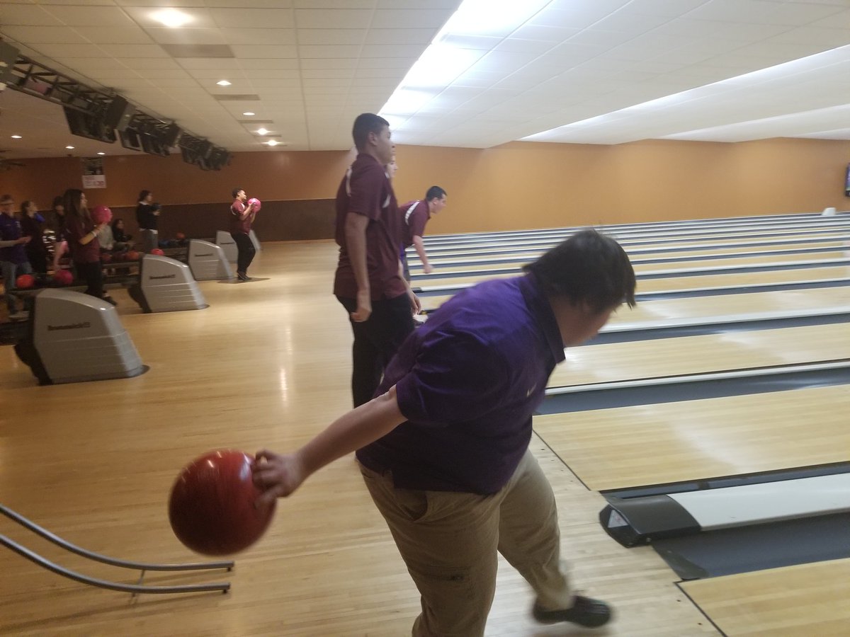WE ARE ROLLIN!!!!!!!!!
UNIFIED BOWLING- FIRST EVER MATCH- THE LEGEND NICK DAMICO SHOWING HIS FORM