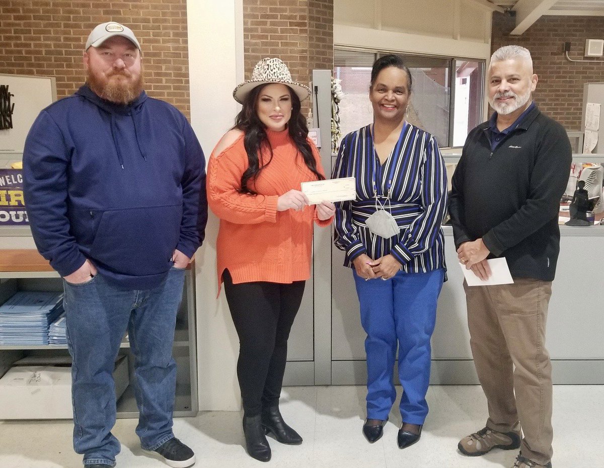 A sincere appreciation to Mr. Lou Ortiz & Knights of  Columbus for their generous donation to the CCS EC Department. We are truly grateful for your support and partnership. #SharetheGood #CCSECDIRECTORS #CommunityPartners