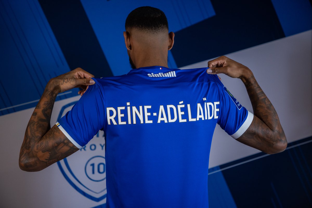estac_officiel's tweet photo. 𝗝𝗥𝗔 dans la maison ! 🏟

#TeamESTAC 🔵⚪️ https://t.co/2LuRSZlJC8