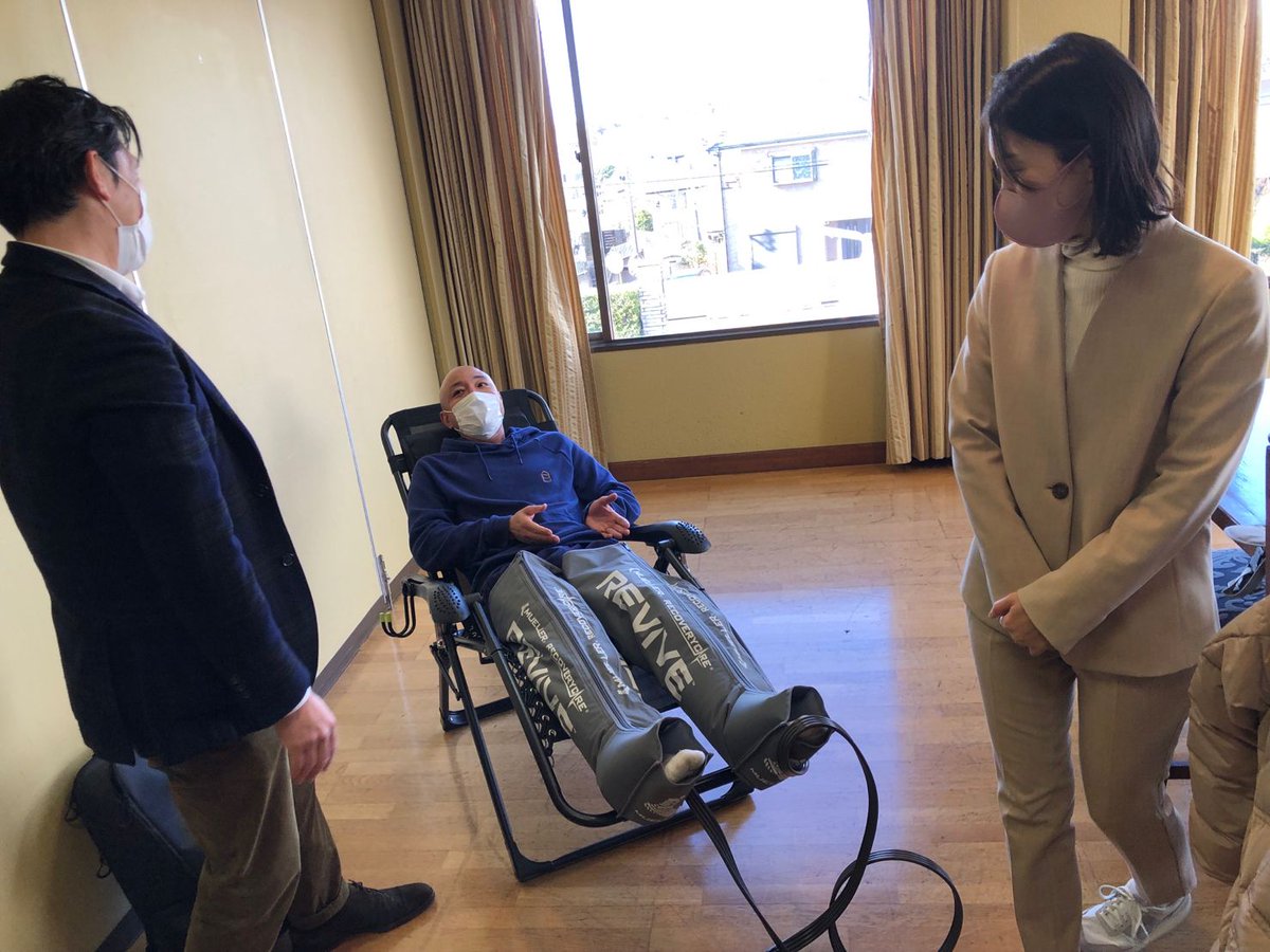 MuellerSportMed's tweet photo. What a terrific time in Japan spreading the word about the latest Mueller Sports Medicine innovation, REVIVE compression system.
We had the honor to present at YC&AC (Yokoham Country & Athletic Club), the oldest sports club in Asia.
#getrevived #madeforlife #builtinsport https://t.co/n22M4zKZGZ