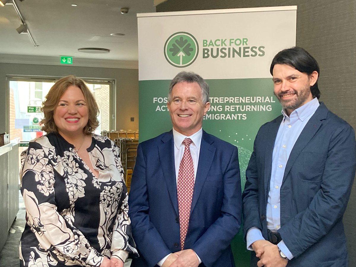 GlobalIrish's tweet photo. Today, Minister for Diaspora @SeanFlemingTD met participants in the @BackforBusiness programme, which supports returning emigrant entrepreneurs develop businesses in Ireland - a @dfatirl initiative 🇮🇪
Pictured: Jennifer Provan & Darragh Collopy https://t.co/Itgc3BdmQq
