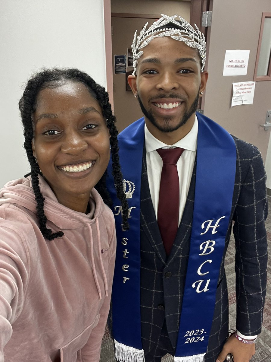 KamryneA's tweet photo. Guess who stopped by my class today ? Had to tell @TaylorGetwood the 21st Mister TSU &amp; NOW the 19th Mister HBCU congrats ! Way to go Tay ! @sswalker https://t.co/ZtMchVeoON