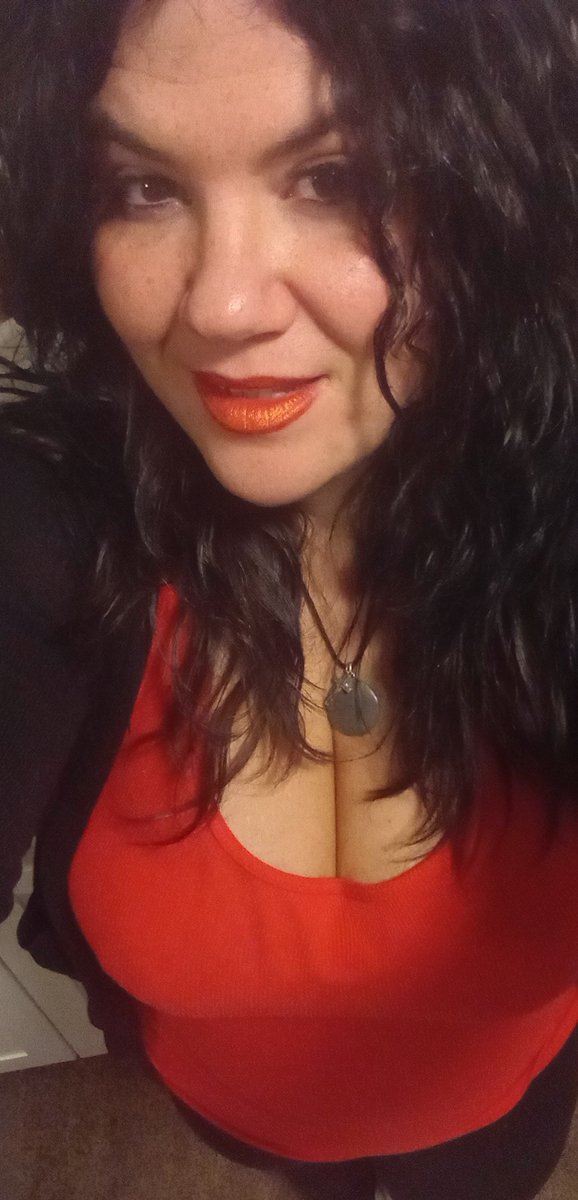 hippychicky38's tweet photo. #NewProfilePic https://t.co/XpYbwkRo44