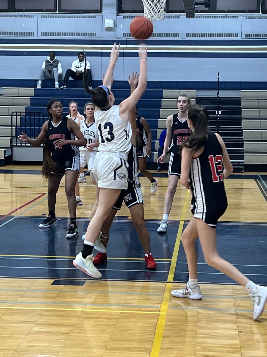 Varsity Hoops vs Mineola🦅🏀🇺🇸#wearebethpage