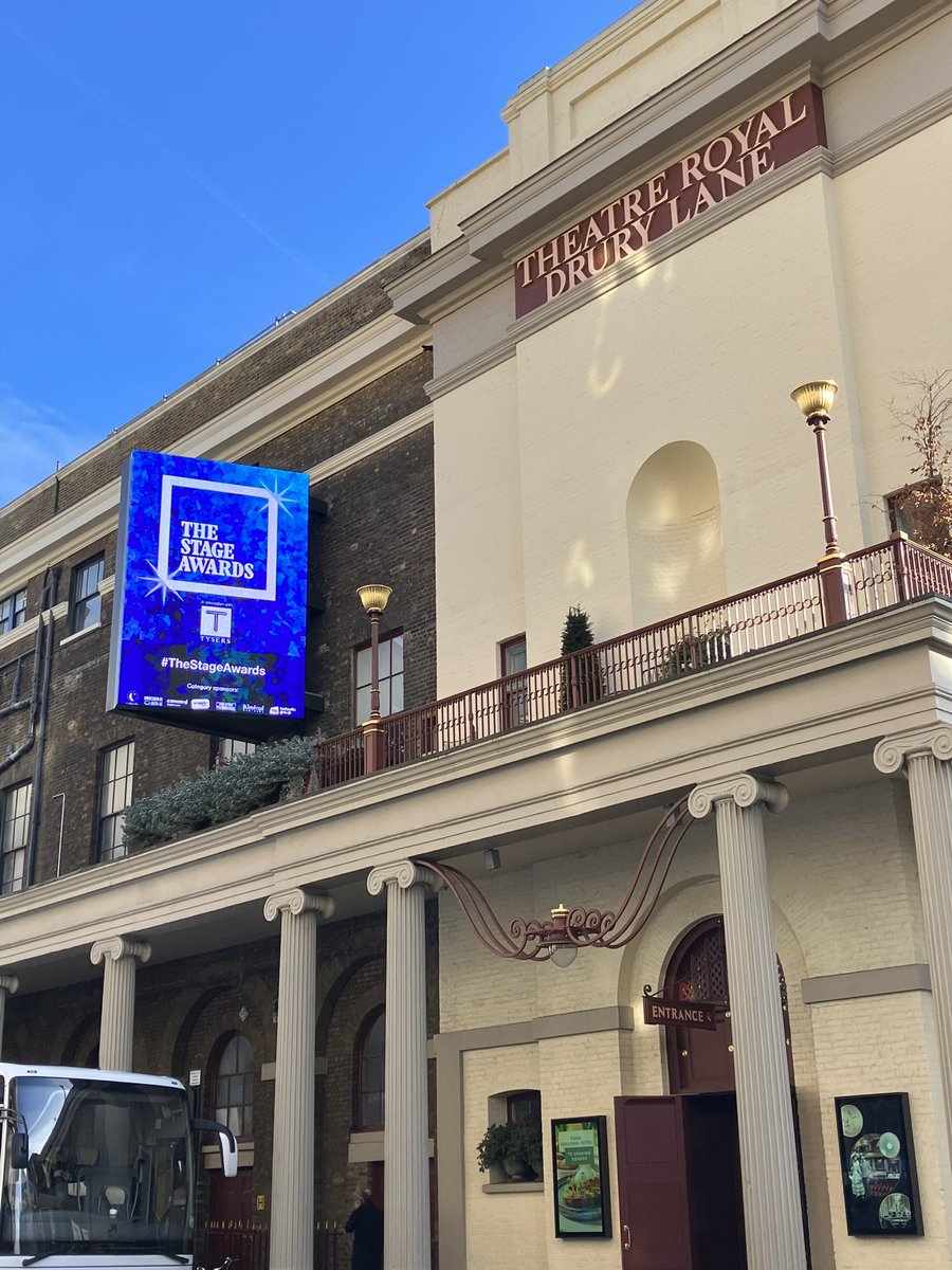 derby_can's tweet image. Today we were at #TheStageAwards in London to celebrate #OverToYou and #DerbyCAN being nominated &amp;amp; shortlisted for #CommunityProjectOfTheYear
Well done to the winner @proteindance &amp;amp; for everyone that recognises the value in human connection no matter who you are!