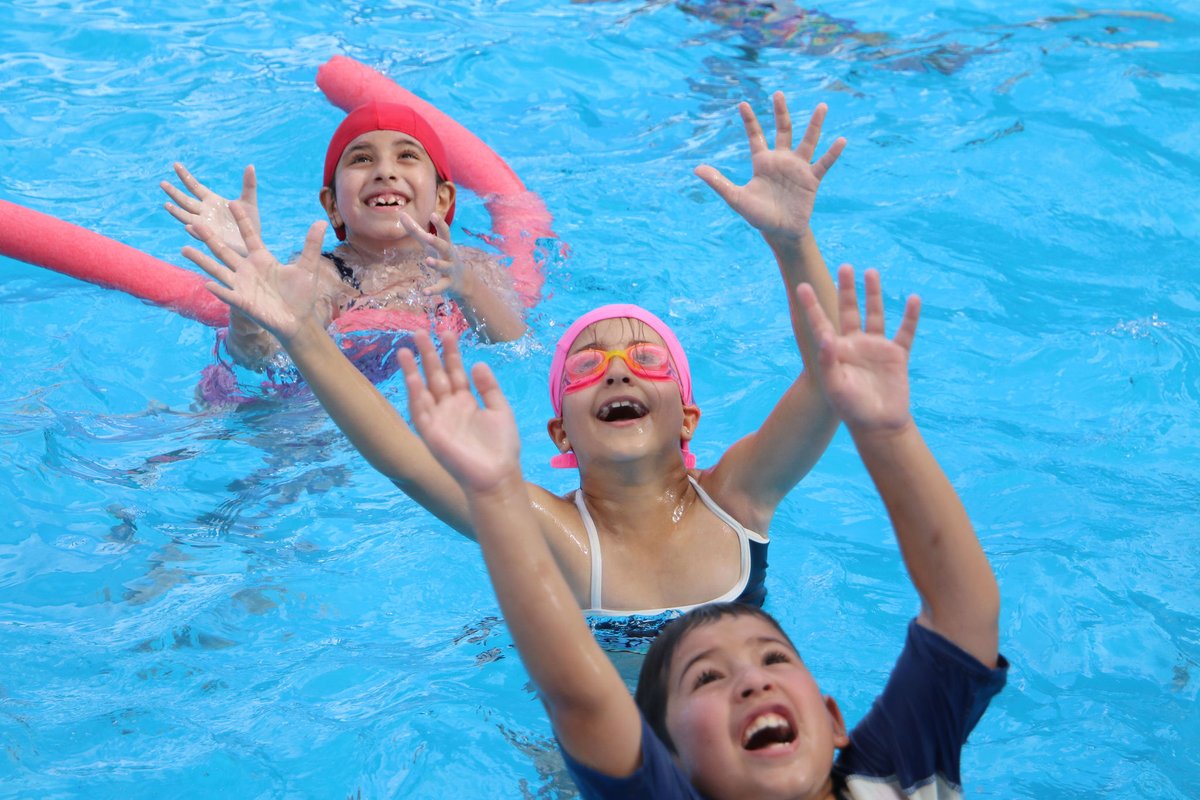 gebaoficial's tweet image. Disfrutando en la pile 💦 

#geba #menssana #gimnasiayesgrima #gimnasiayesgrimadebuenosaires #gebaoficial #coloniageba #colonia2023 #coloniadeverano #coloniaparachicos #coloniacaba #colonia2022 #colonia20222023 #coloniabuenosaires #coloniamultideportiva #coloniaolimpica