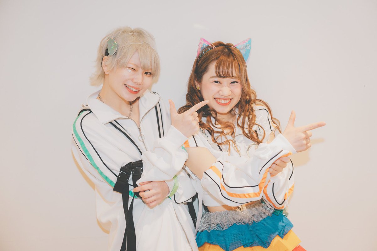 MMGJP_yagura's tweet photo. のぞやぐ💚🧡

頭についてるエンジェル👼🏻
当日までのぞみの髪飾り悩んでたけど
良い感じに仕上がって良かった！

通常のライブでも使ってくれて有難う＾＾

#にっぽんワチャチャ
#高橋Yagura爆誕祭2023 https://t.co/DFhql7VQJs