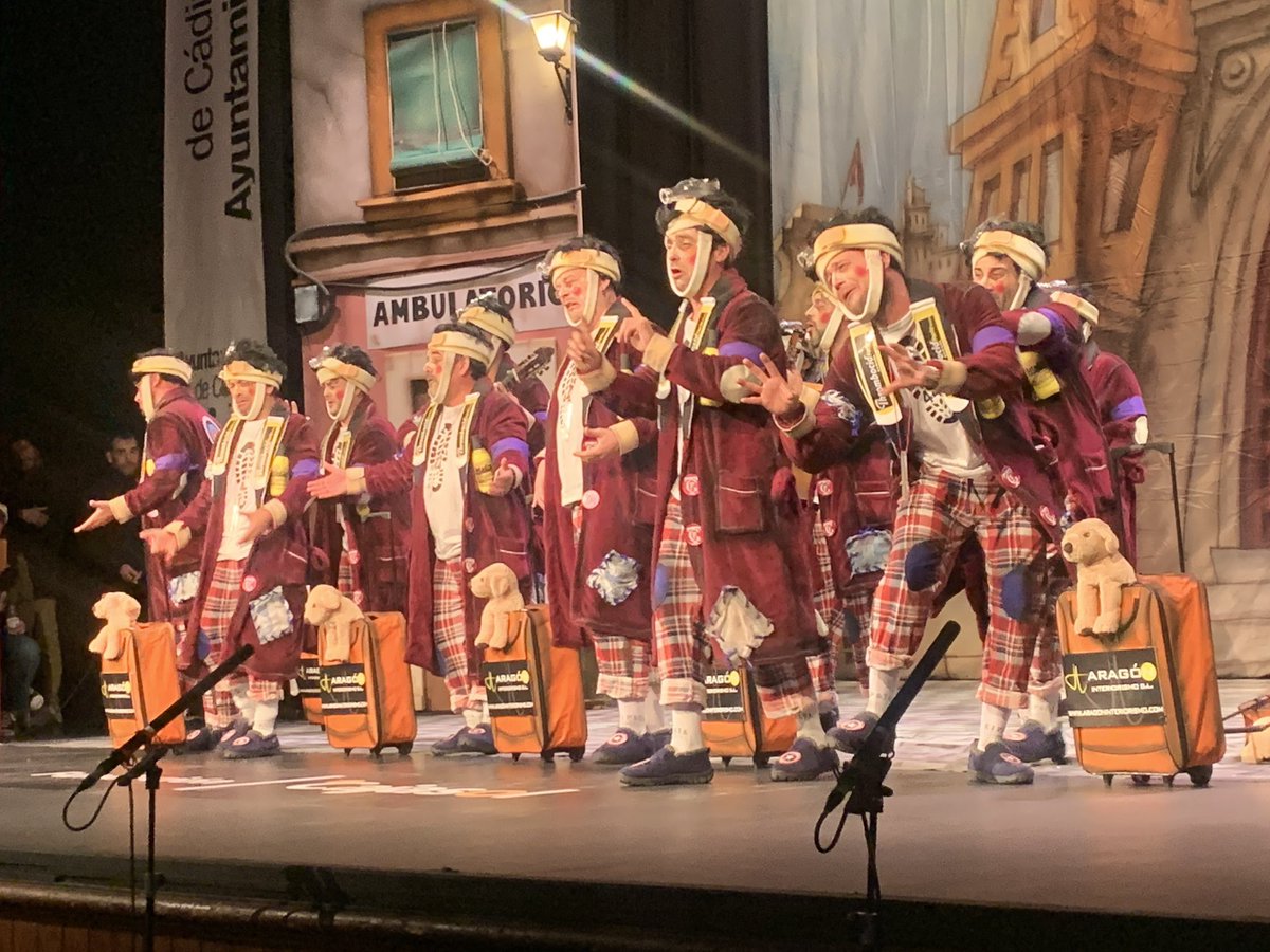 ¡Toca comentar la chirigota “ Los padres de ella”!
! #COAC2023P10 #coac2023 <a href="/chirichoza/">Chirigota del Choza</a>