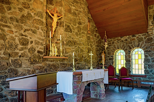 timstanleyphoto's tweet photo. New artwork for sale! - "Chapel on the Rock Alter" - https://t.co/wI7IODH30D @fineartamerica https://t.co/gidbtcrN1u