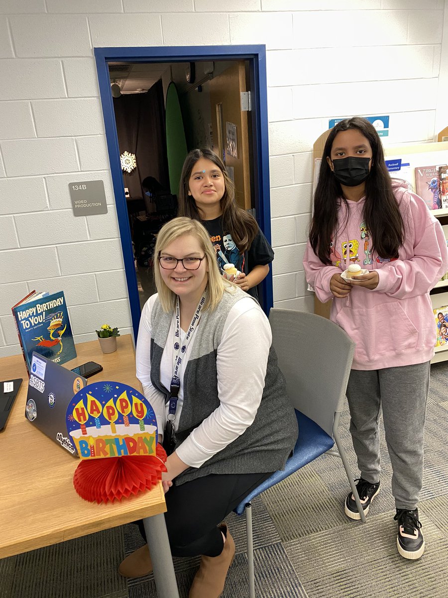kerryoames's tweet photo. Happy Birthday @UsryMel from BBNN crew 🧁 https://t.co/EPxHOnMx2T