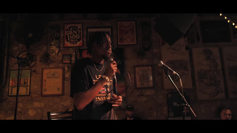 SirTelly93's tweet photo. Here are the stills from my show at the #3links on Saturday I can't wait to drop the video of the show ♥️🔥.. stay tuned folks 🙏🏾 #dallas #3links #deepellum #show #life #love https://t.co/HsYvr8jBHn