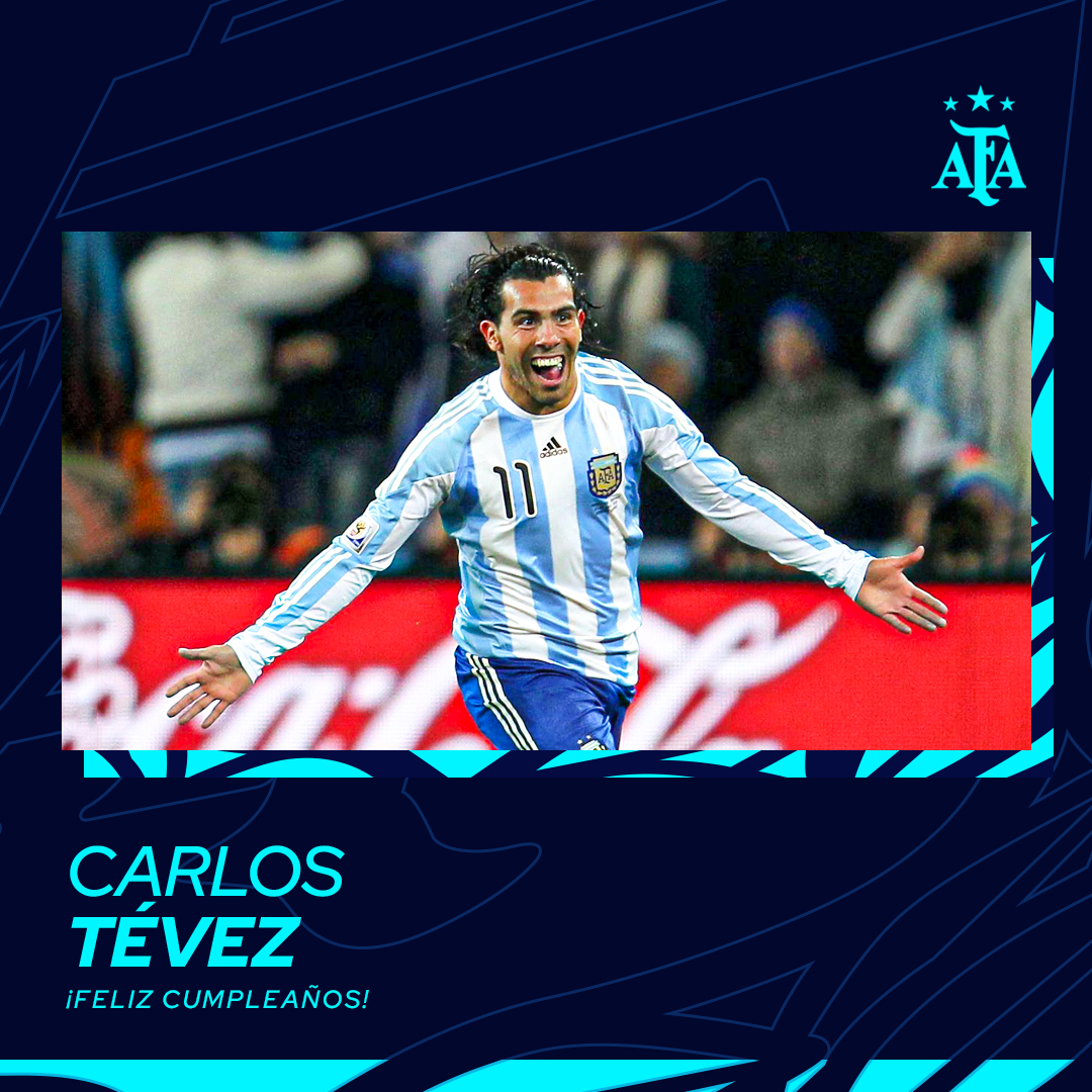 Argentina's tweet photo. #SaludoAlbiceleste 🇦🇷 ¡Feliz cumple, Carlitos! 🥳 https://t.co/QK2g53EzXs